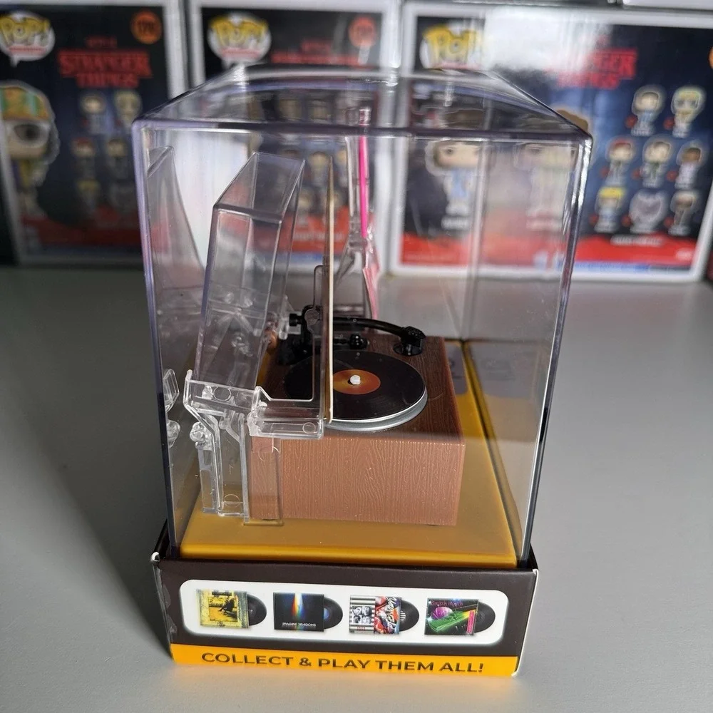 Mini Brands Really Works Vinyl Series 1 | Record Player Set & Mystery Ball